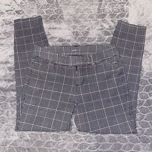 Old Navy Ankle Pixie Pant